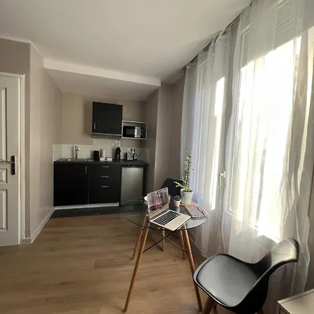 Londres Super Cosy I Renove Fin 2025 I Parking Gratuit *